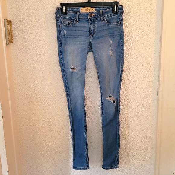 Hollister Denim - Hollister Size 1R Super Skinny Jeans W25" L 31"